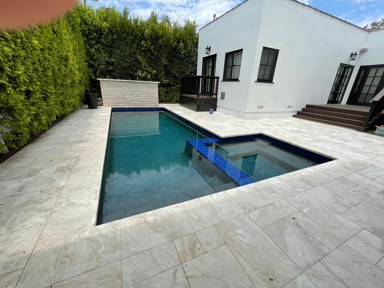 Pools & Outdoor Living project by Right Image Builders