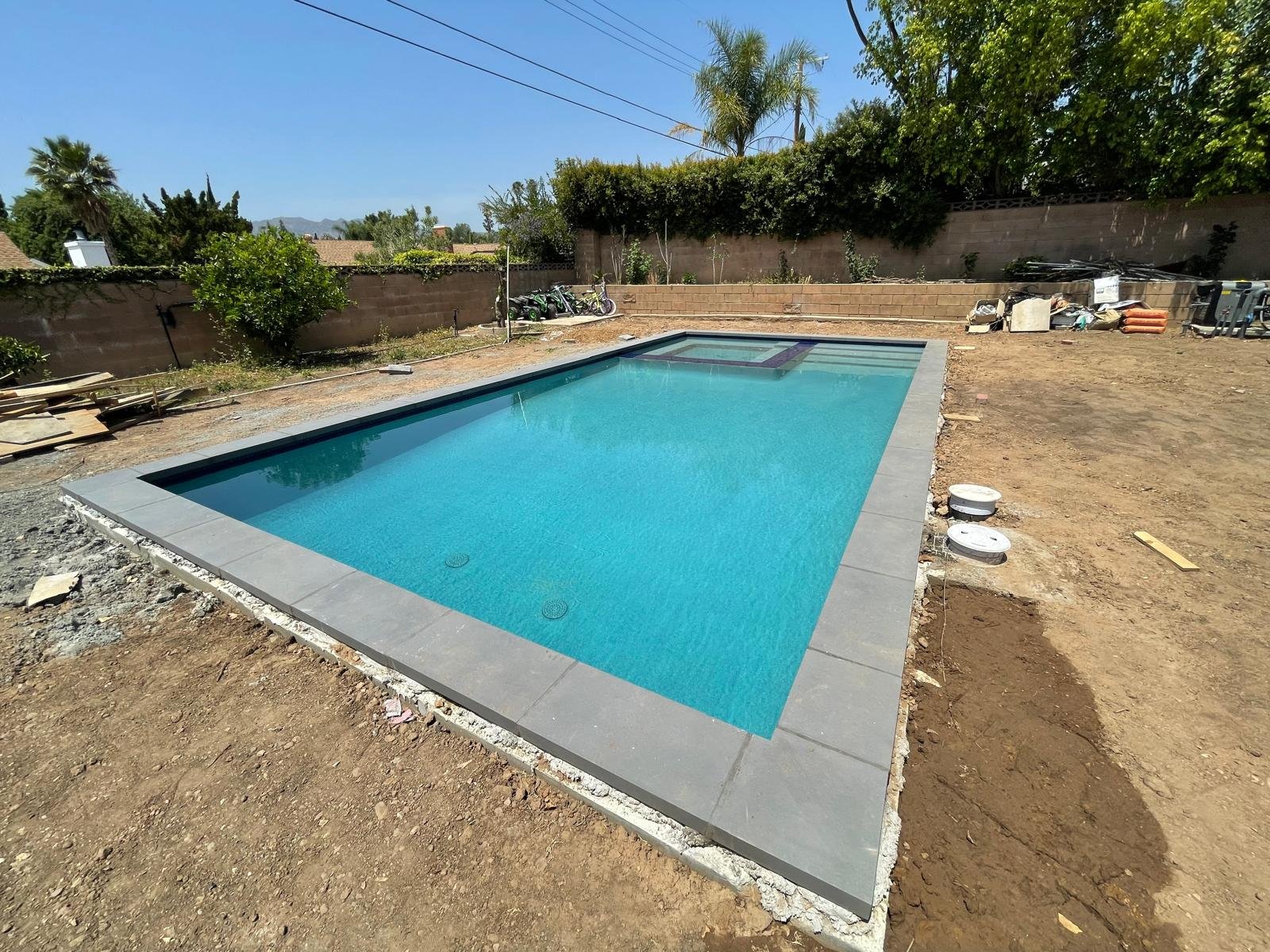 Pools & Outdoor Living project by Right Image Builders